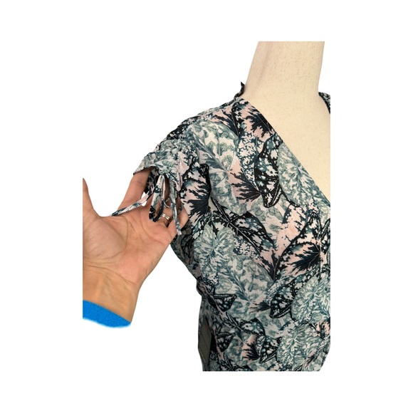 Bebe Shirred Print Dress With Ties. Size Large.  Leaf Print Navy Teal And Cream - Picture 4 of 12